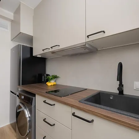 A Unique With A Beautiful View Of The Palace Of Culture And Science By Renters Apartment Warschau